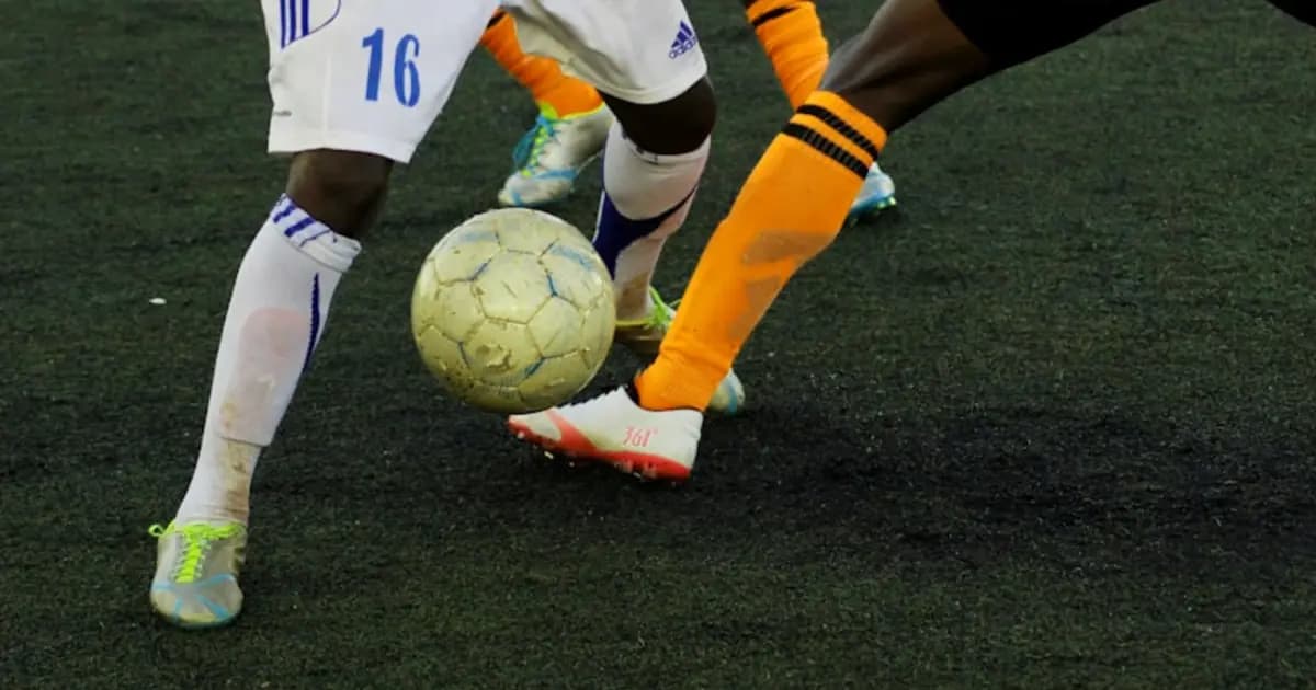 Chuyển nhượng V-League giữa mùa: Hà Nội FC ký với tiền vệ Brazil